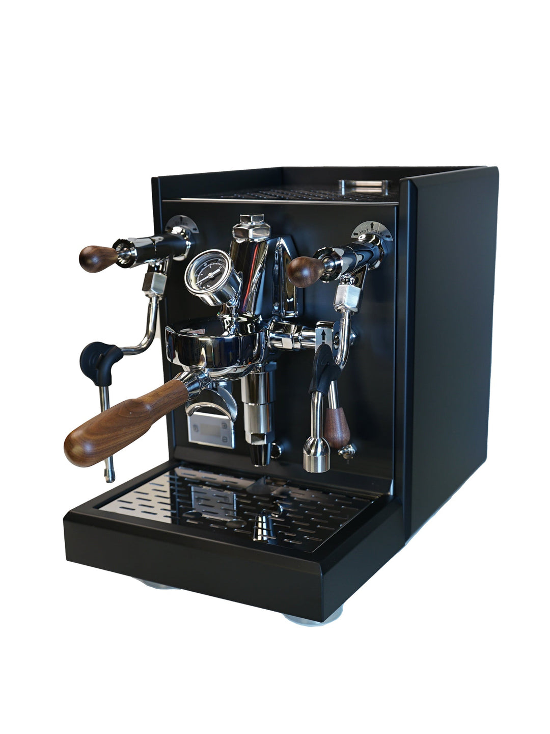 Turin Gallatin espresso machine with pressure gauge illustrating dynamic brew pressure while water is flowing