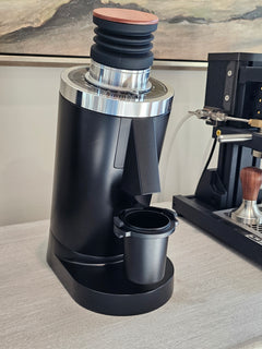 DF83 Gen 2 lower 83mm burr inside the grinding chamber