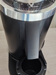 Inside the DF83 Gen 2 low-retention grinding chamber