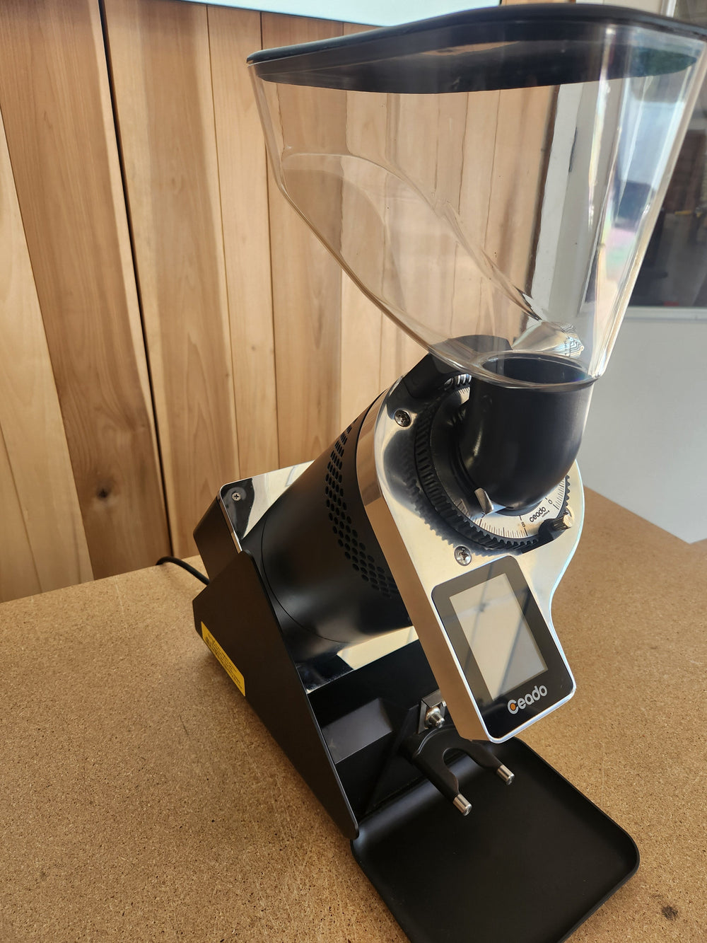 Ceado E37Z Barista — Black Demo BHF091101 — product view 2