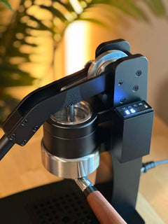 Turin Axis espresso machine — component detail 13