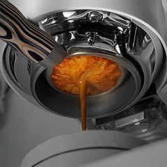 Pro-extraction bottomless espresso portafilter detail