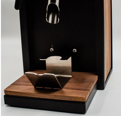 Bentwood Vertical 75 Coffee Grinder — 75mm Burrs — product image 6