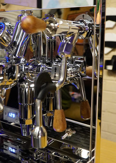 Turin Gallatin espresso machine — component detail 5