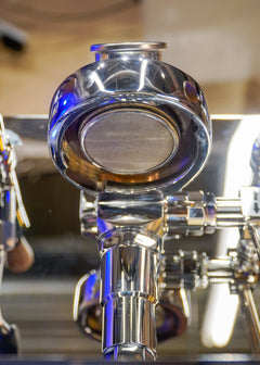 Turin Gallatin espresso machine — additional product view 3