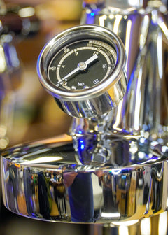 Turin Gallatin espresso machine — angled product view 4