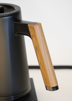 Turin Gallatin espresso machine detail