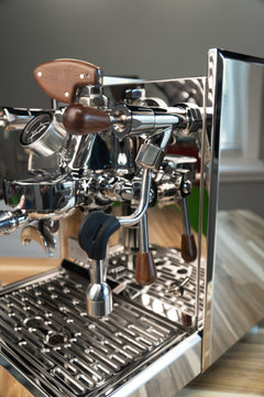Turin Gallatin DB espresso machine — setup view 1
