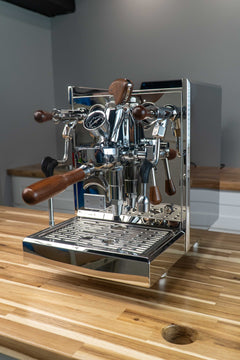 Turin Gallatin DB espresso machine — finish and construction detail 2