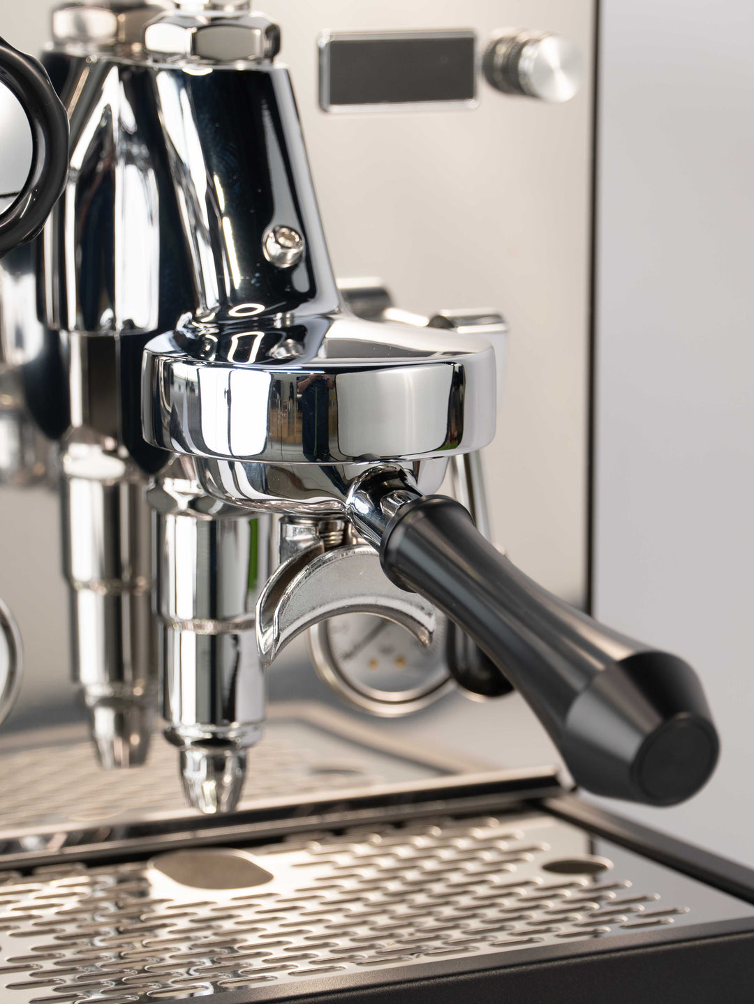 El Rocio Manus S – Premium Home Espresso Machine (Black or White)