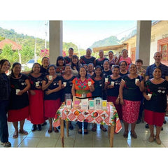Women coffee producers and harvest behind Rosalba's Mexico coffee