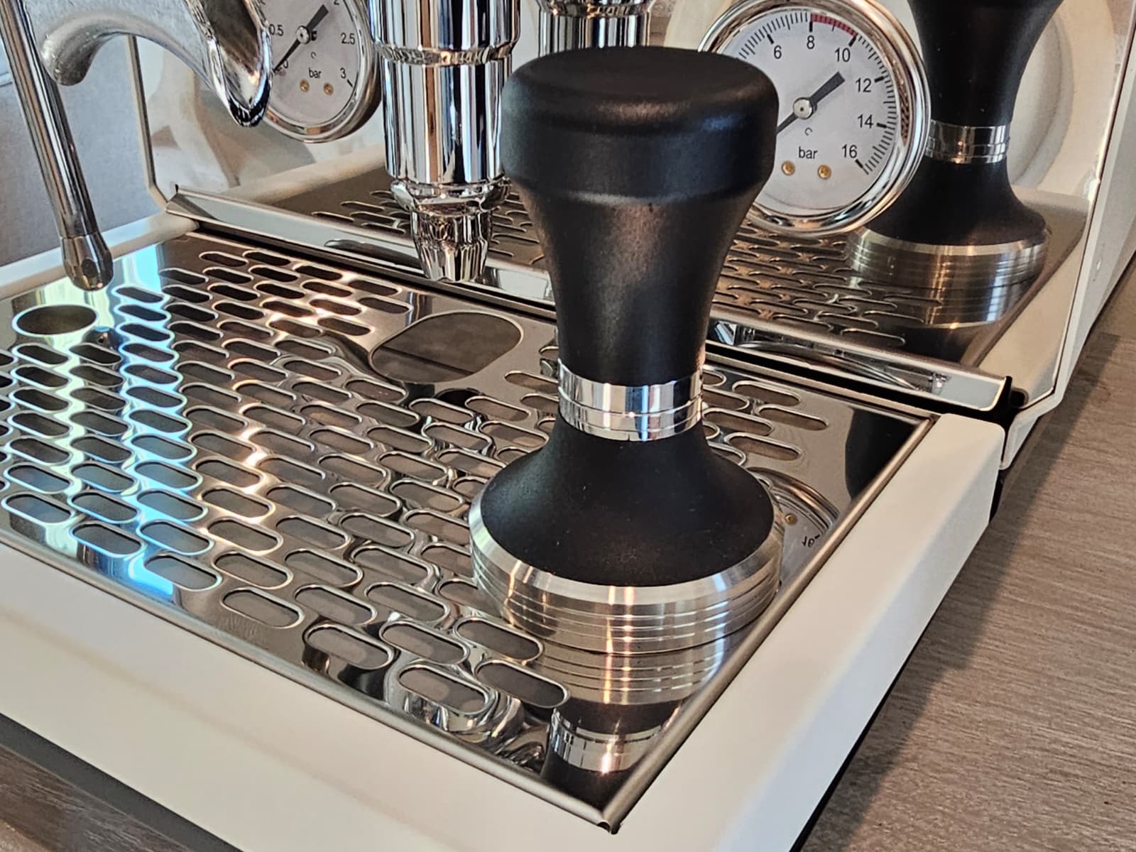 El Rocio Manus S – Premium Home Espresso Machine (Black or
