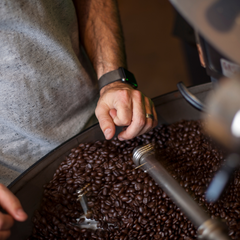 Henry’s Bella Finca Dark Roast Coffee Blend — coffee product image 3