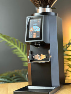 Turin ZF83 commercial espresso grinder feature detail – view 17