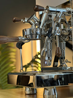 Turin Gallatin espresso machine — controls and brewing-area detail 6