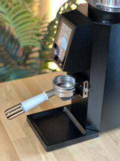 Turin ZF83 commercial espresso grinder feature detail – view 41