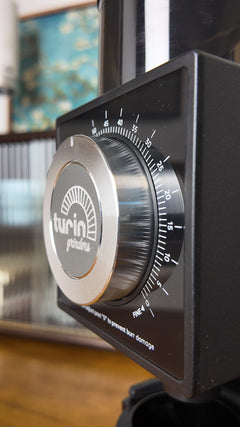 CF64V magnetic grind-adjustment dial cover removed