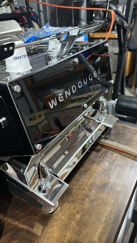 OPEN BOX Wendougee Mecha - Single Group Saturated Semi-Automatic Commercial Espresso Machine - Used at SCA Expo