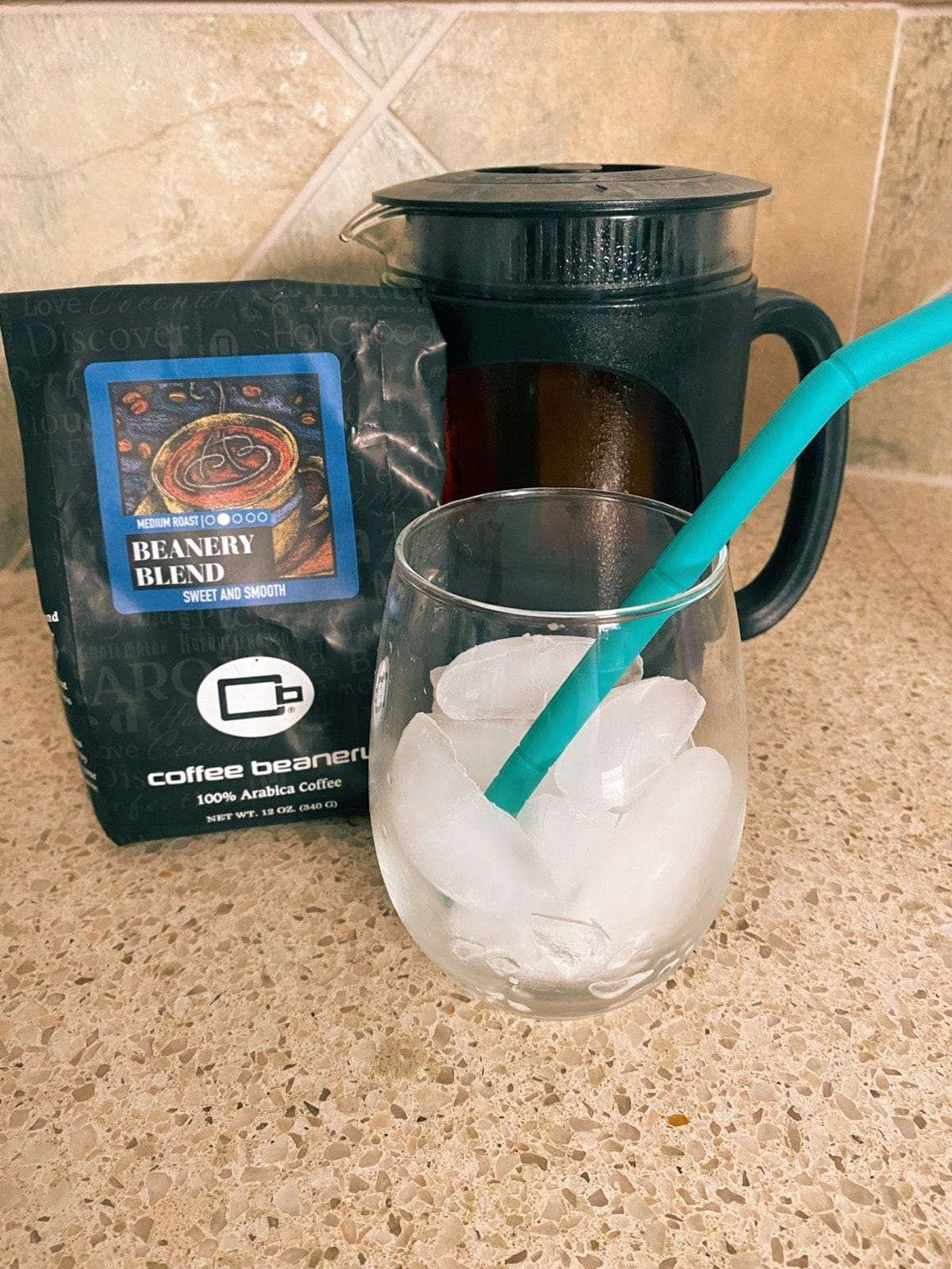 Bag of medium roast coffee from Blend with notes of Chocolate