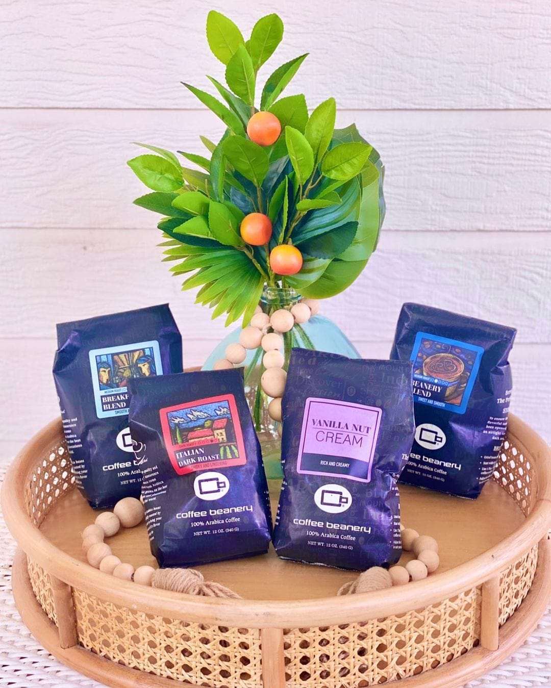 Bag of medium roast coffee from Blend with notes of Chocolate