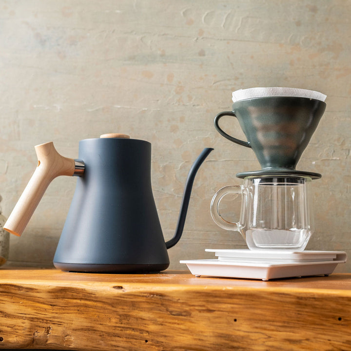 V60 Ceramic Coffee Dripper 02 - Juniper