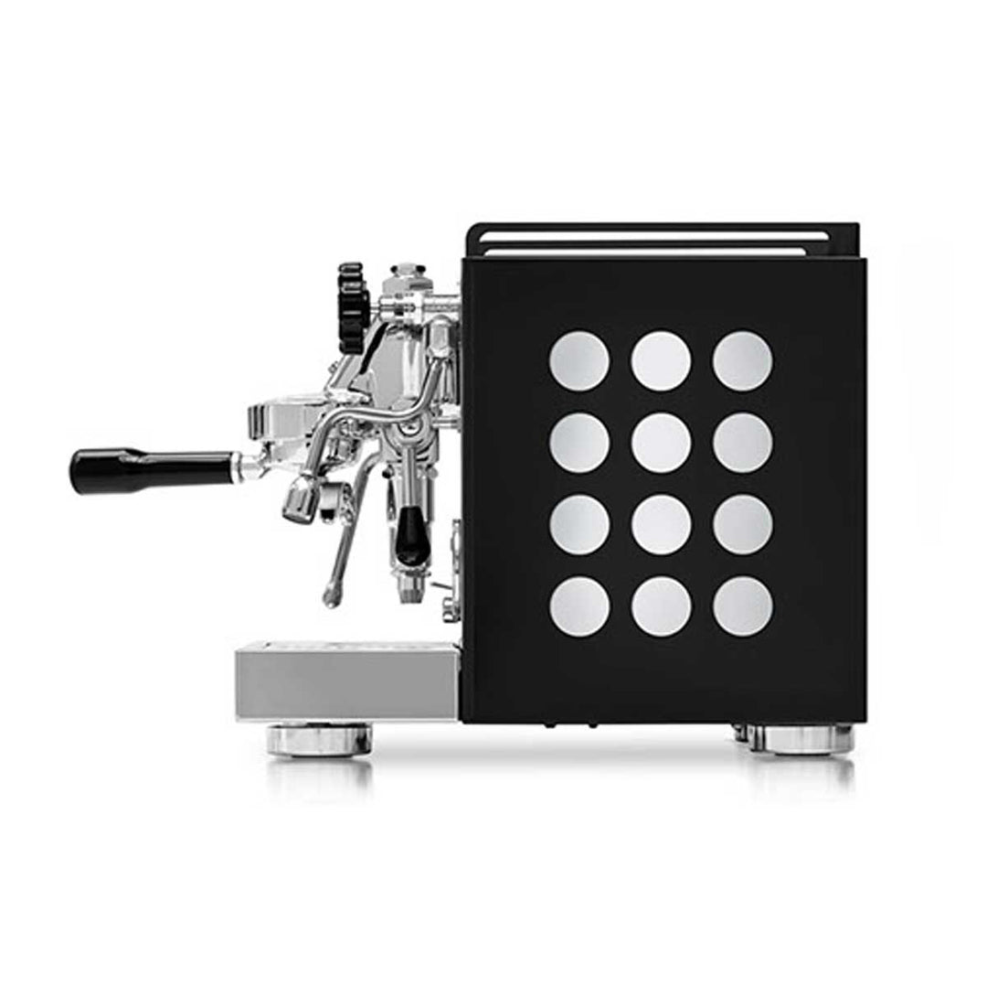 Rocket Appartamento Nera 2.0 rear and side panel detail