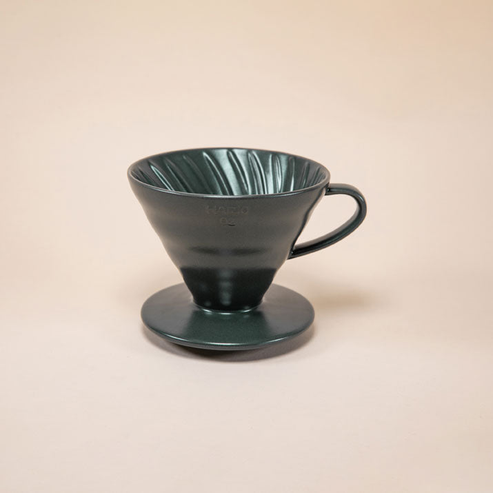 V60 Ceramic Coffee Dripper 02 - Juniper